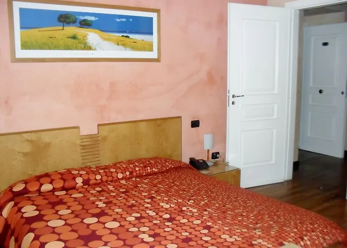 Clarean 3* نابولي