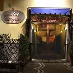 ホテル クラーレン 3*